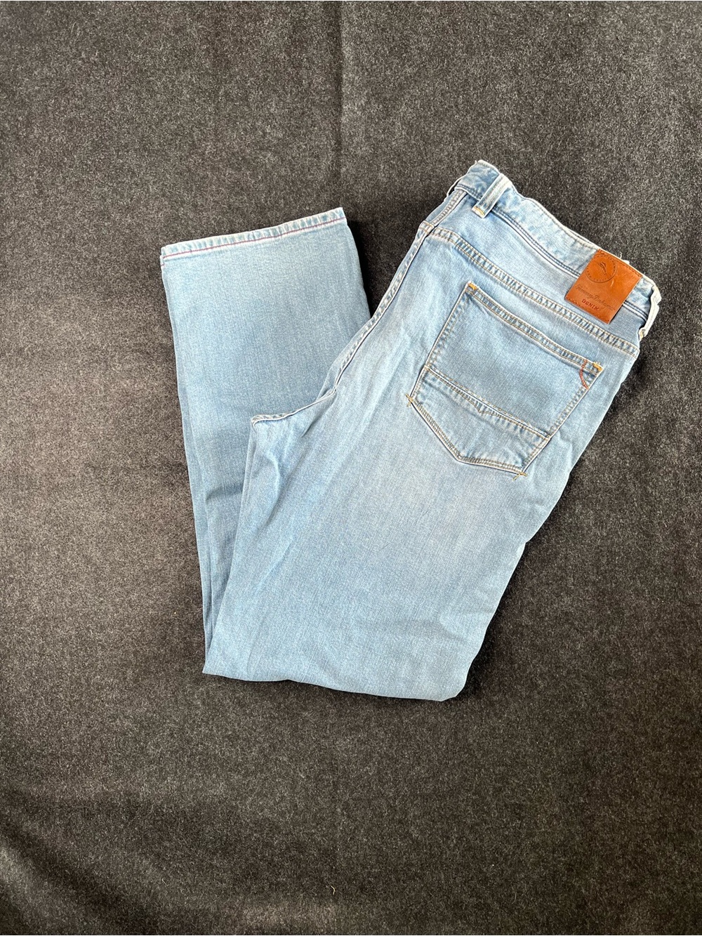 Tommy Bahamas Blue Denim Jeans Men’s Size 38x32 Straight Cotton Tencel Casual
